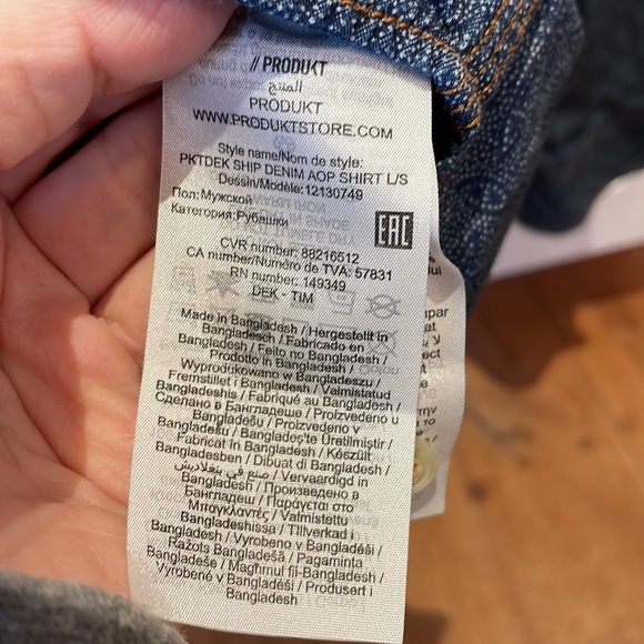 Produkt Shirt, Contemporary Danish Design, Size L, blue  and white Paisley - Picture 6 of 10